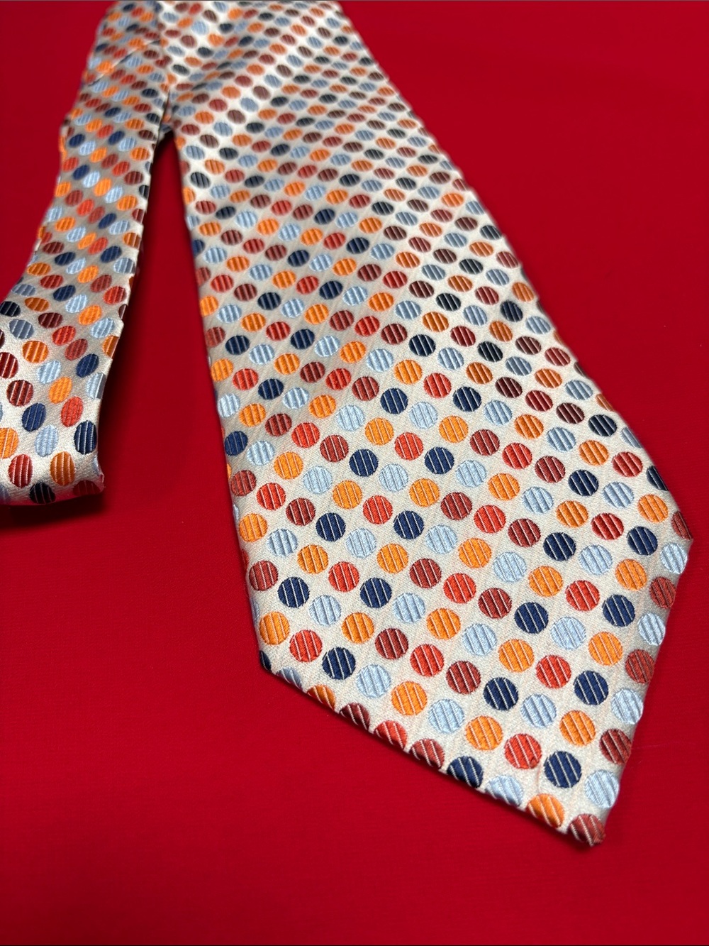 Geoffrey Beene silk polka dot tie!